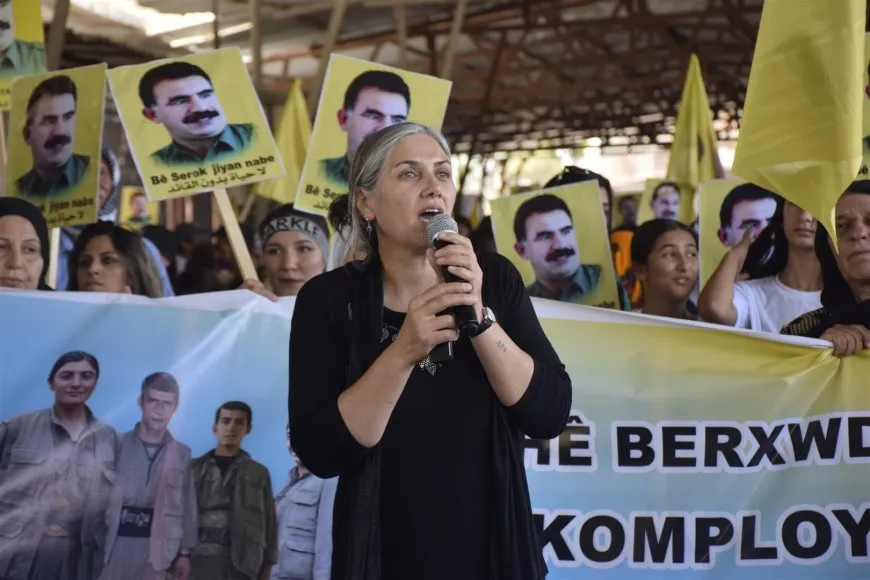 Xelkê Dêrikê ji bo Rêber Abdullah Ocalan meşiya