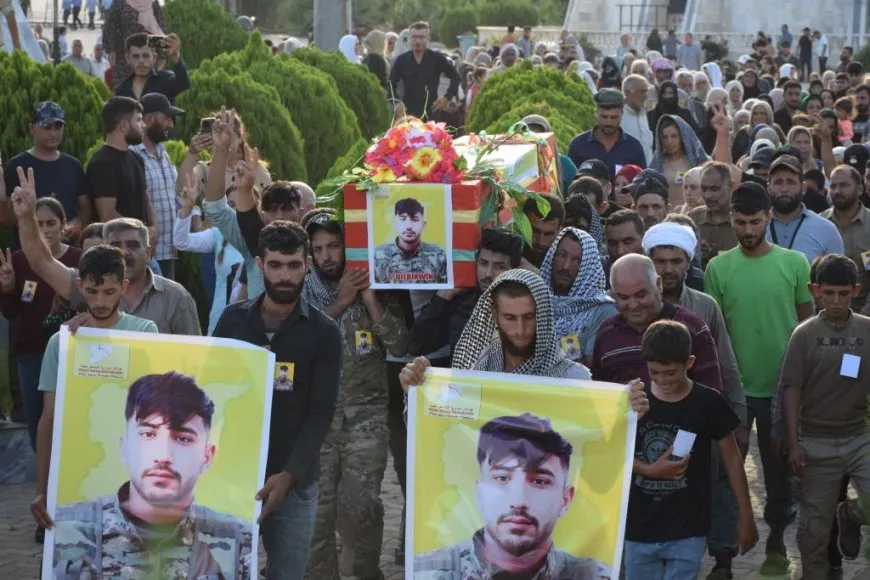 Şêniyên Kantona Firatê şehîd Mihemed Dilbixwîn oxir kir