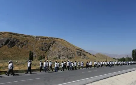 Meşa 'Rêzgirtina ji îradeyê re' dewam dike