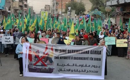 Xelkê Qamişlo li dijî êrişan meşeke girseyî li dar xist