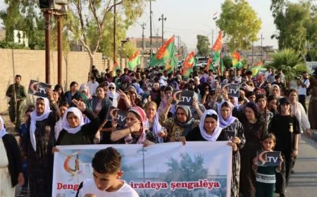 Şengaliyan têkildarî xwedîderktina çapemeniya azad meşek li dar xist