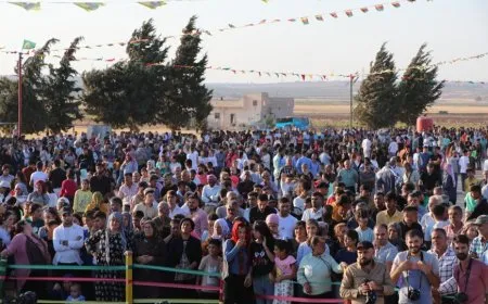 Li 6 navendan pîrozbahiyên salvegera şoreşê 