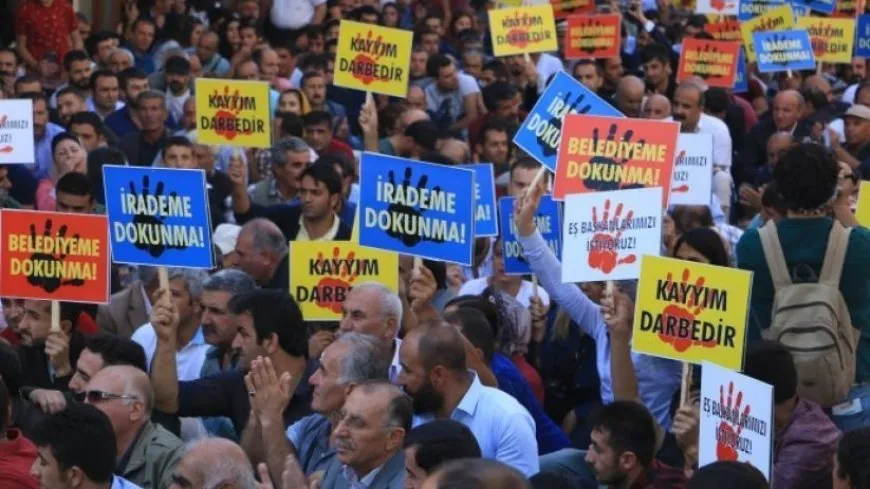 Meşvanên li dijî qeyûm ji Êlihê berê xwe dan Wanê