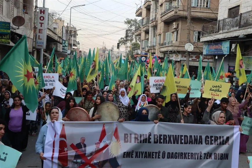 Xelkê Qamişlo li dijî êrişan meşeke girseyî li dar xist