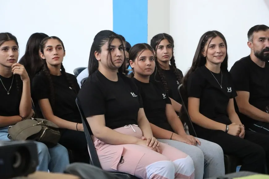 Yekitiya Werzîşê hîndekar û hakeman perwerde dike