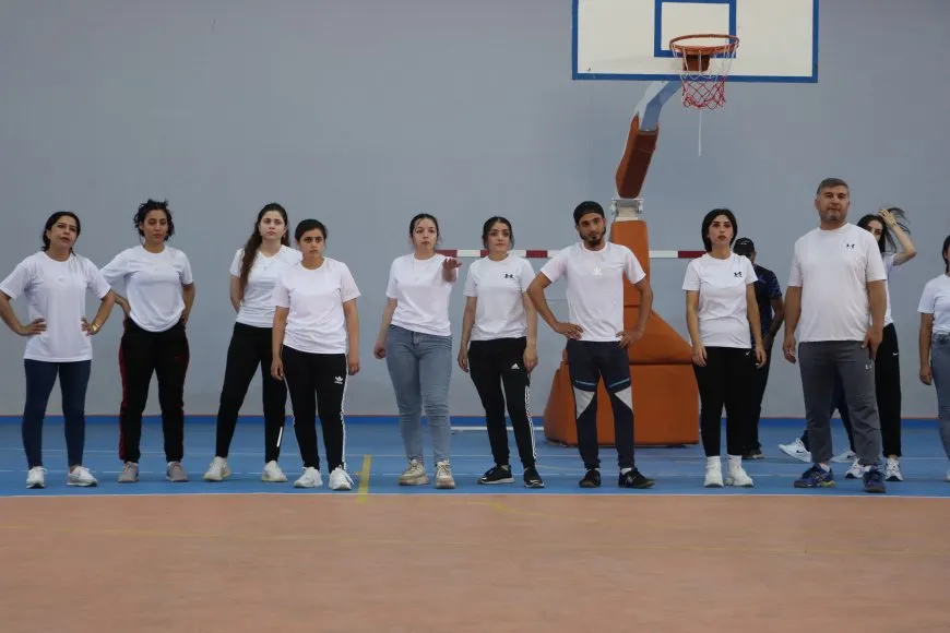 Yekitiya Werzîşê hîndekar û hakeman perwerde dike