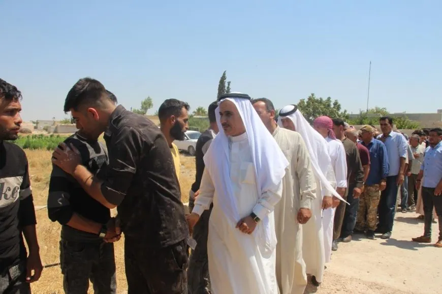 Xelkê Minbicê sersaxî da malbatên şehîdan