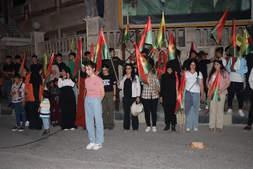 Ciwanan Şehîdên Berxwedana 14ˊê Tîrmehê bi meşan bi bîr anîn