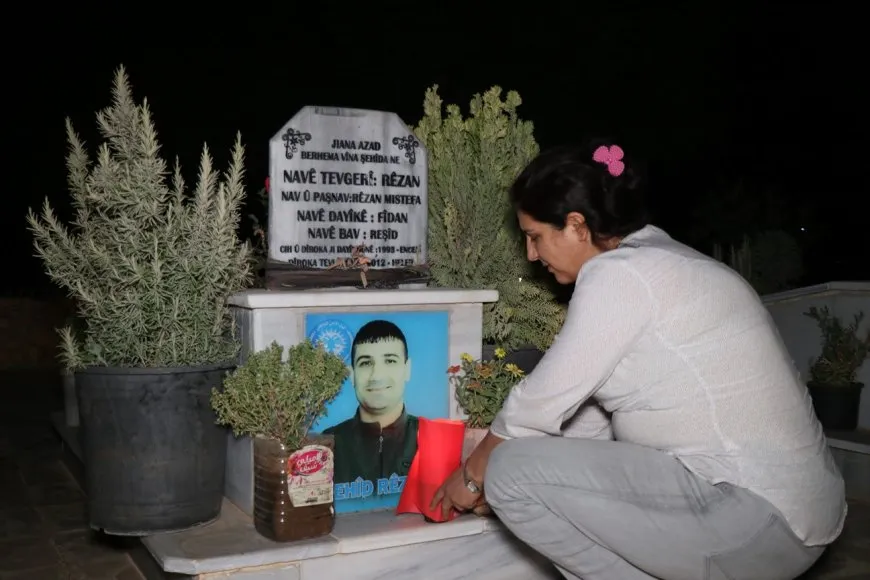 Ciwanan Şehîdên Berxwedana 14ˊê Tîrmehê bi meşan bi bîr anîn