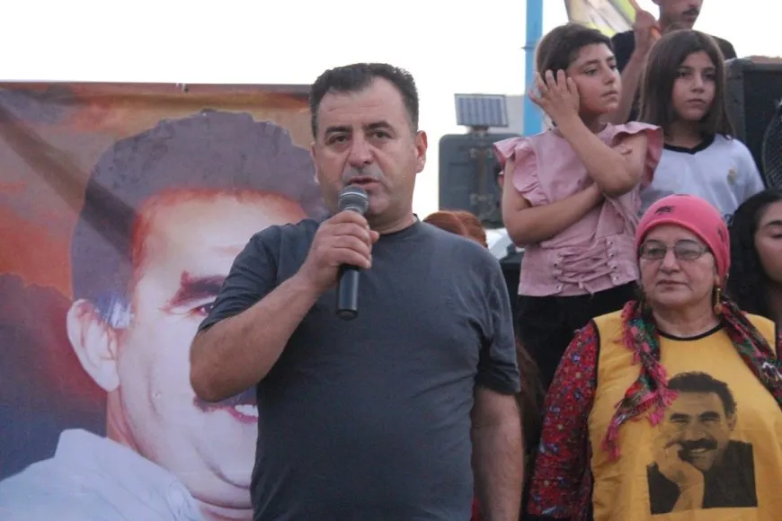 ˊDaxwaza me ya bingehîn azadiya fîzîkî ya Rêbertî yeˊ