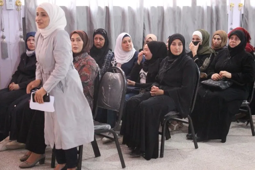 Li Minbicê têkildarî rêbazên xurtkirina jinan panel