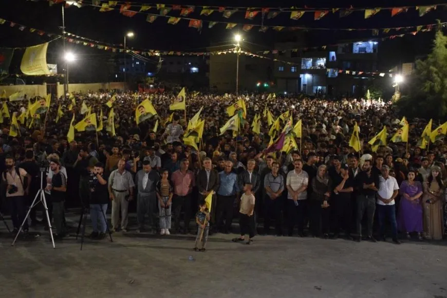 Bi hezaran li Kobanê salvegera şoreşê bi coş pîroz kir