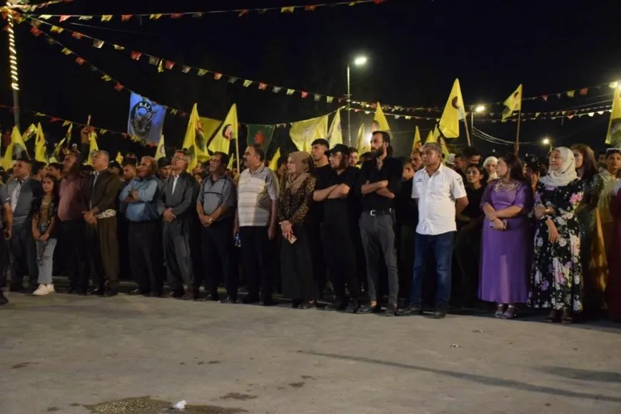 Bi hezaran li Kobanê salvegera şoreşê bi coş pîroz kir
