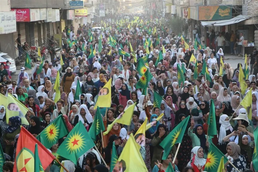 Li Hesekê têkildarî şermezarkirina tecrîdê meş