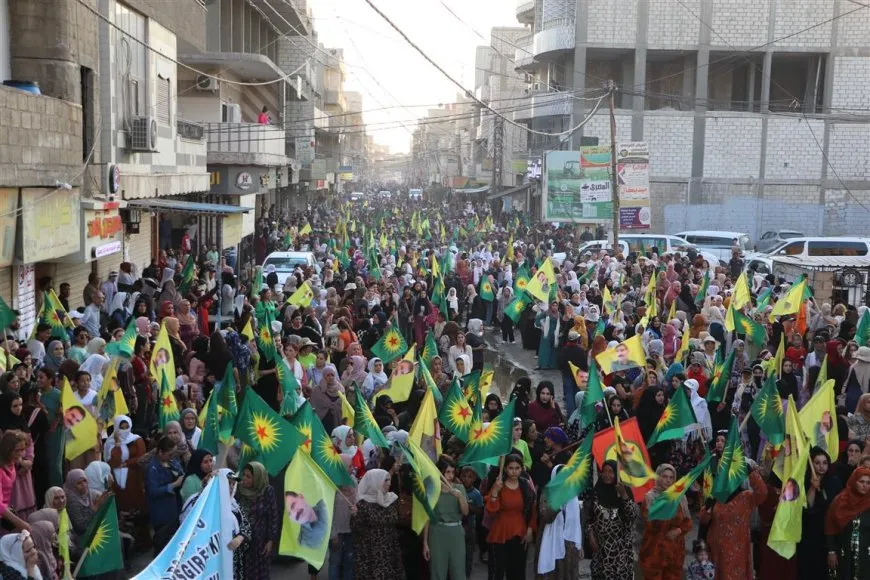 Li Hesekê têkildarî şermezarkirina tecrîdê meş