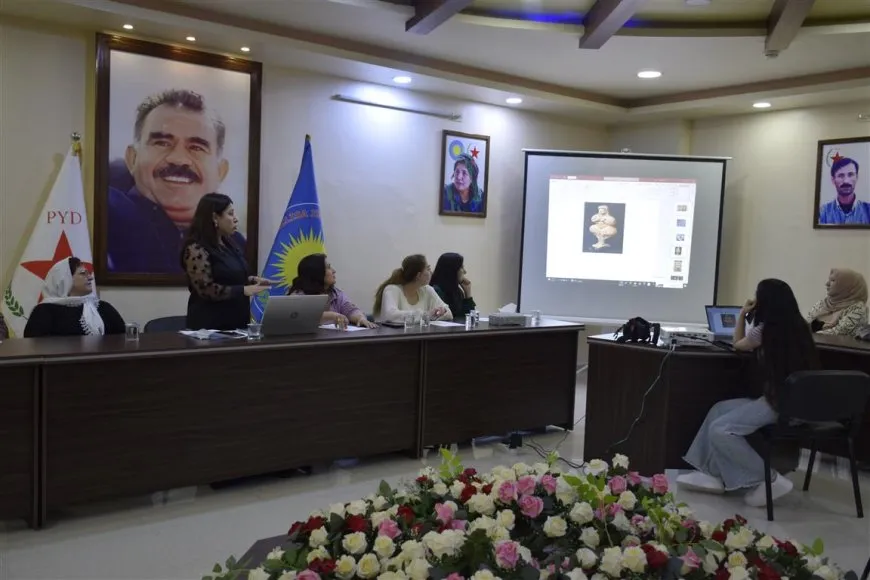 Meclisa Jinan a PYD’ê panelek li dar xist