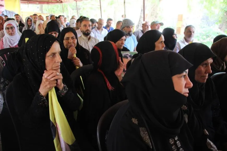 Xelkê bajarên Bakur û Rojhilatê Sûriyeyê li dijî tecrîdê çalakî li dar xistin