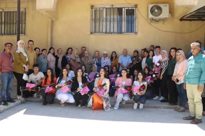 Xwendekarên serketî yên Cizîrê hatin xelatkirin