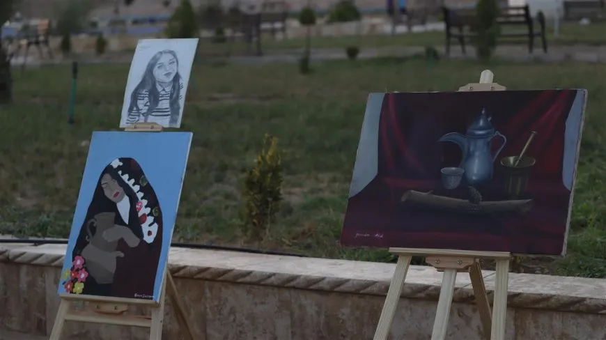 Li Hesekê pêşangeheke wêneyan hat vekirin