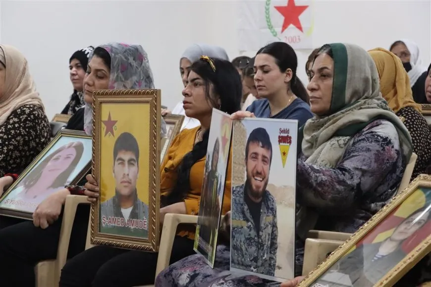 Şêniyên Amûdê 32 şehîd bi bîr anîn