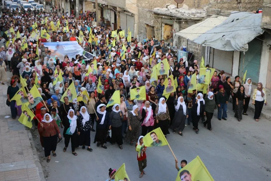 Xelkê Helebê ji bo Rêber Abdullah Ocalan daket qadan