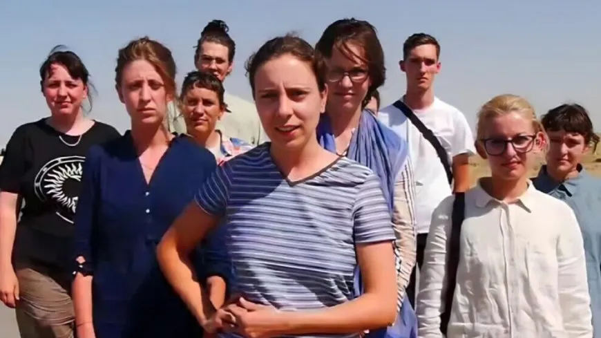 Nehiştin şandeya Enternasyonalîst derbas Şengalê be