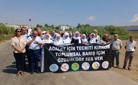 Çalakiya ‘Deng bide azadiyê’: Dawî li tecrîdê bînin