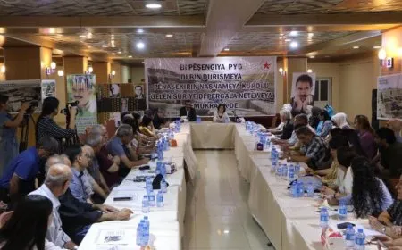 Li Qamişlo komxebata ‘pênasekirina nasnameya Kurdî û gelên Suriyeyê’
