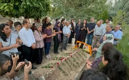 Gulîstan Tara li bajarê wê Êlihê bi awayekî girseyî hate oxirkirin