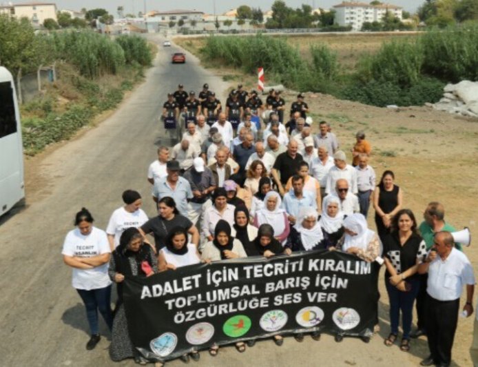 Li 3 bajaran çalakiyên 'dengê xwe bide azadiyê'