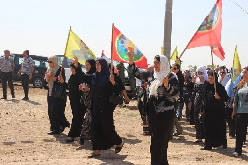 Ji bo şehîd Aydil merasîma sersaxiyê