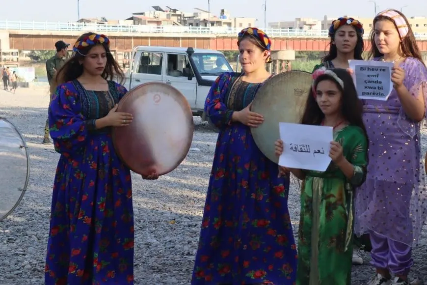 Hîlala Zêrîn  nerazîbûn nîşanî êrişên qirkirina çandî da