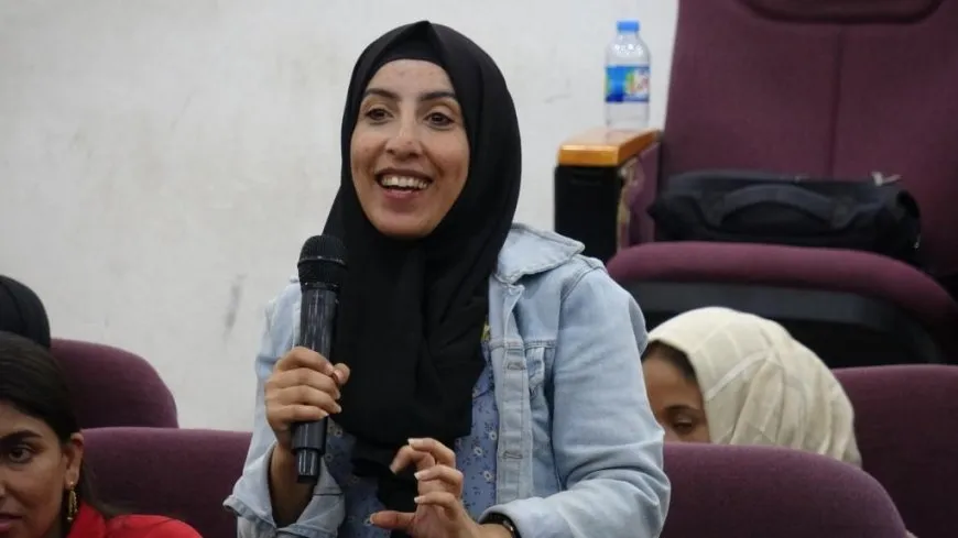 Jinên Ciwan têkildarî nîqaşkirina fikrên Rêber Abdullah Ocalan semînerek da