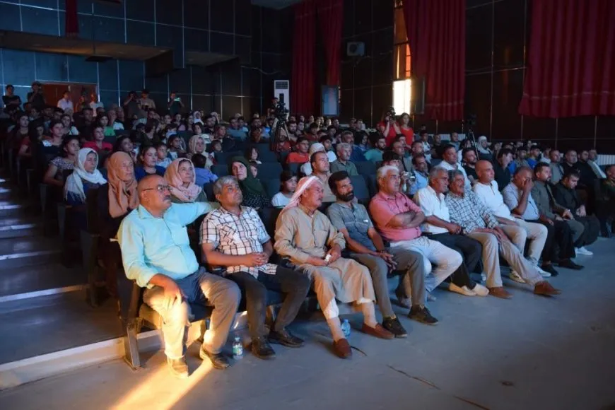 Dengbêj Mihemed Dûman û Hafizê Kor li Kobanê hatin bibîranîn