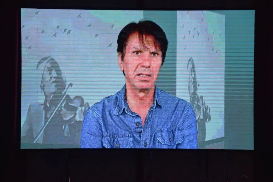 Dengbêj Mihemed Dûman û Hafizê Kor li Kobanê hatin bibîranîn