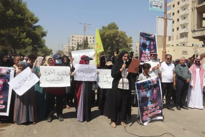 Li Reqayê meşa li dijî komkujiya hikumeta Şamê