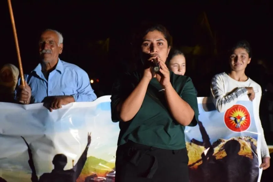 Xelkê Taşlûkê bi meşaleyan 15`ê Tebaxê pîroz kir