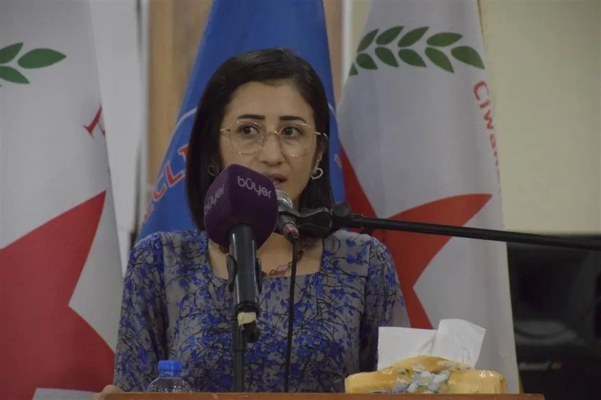 Asya Abdullah: Hikûmeta Şamê bi saya berxwedana YPG/YPJ’ê liser piyan e