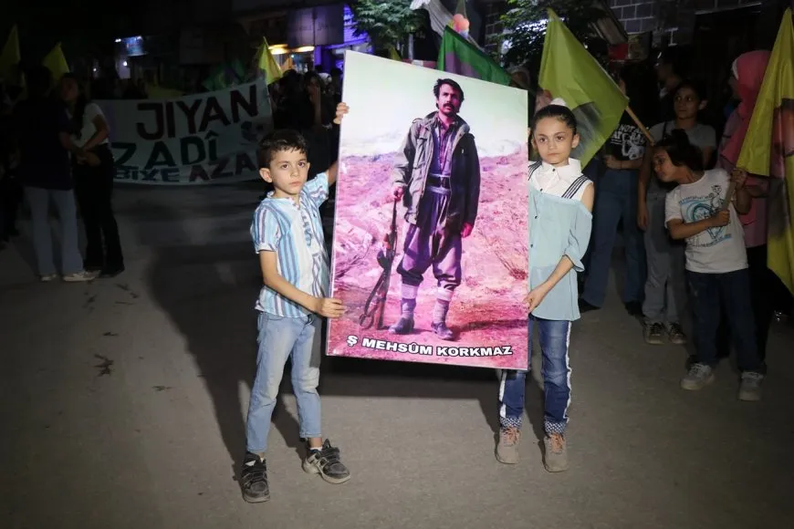 ˊEm di têkoşînê de xwe dispêrin kesayeta fermandar Egîdˊ
