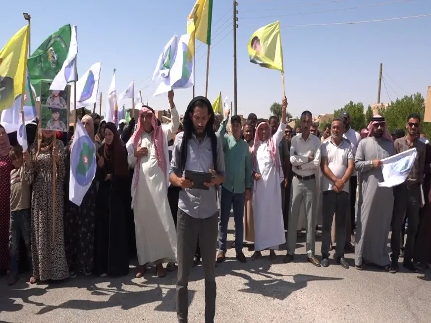Şêniyên Dêrazorê piştgiriya xwe ji QSD'ê re nû kir