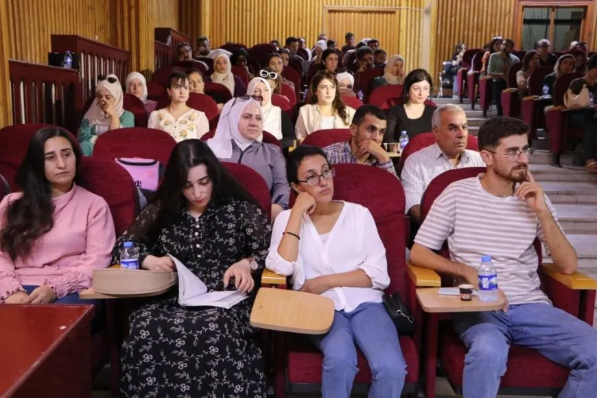 Komxebata têkildarî tecrît û fikrên Rêber Ocalan: Fikir cîhanê belavî dibe