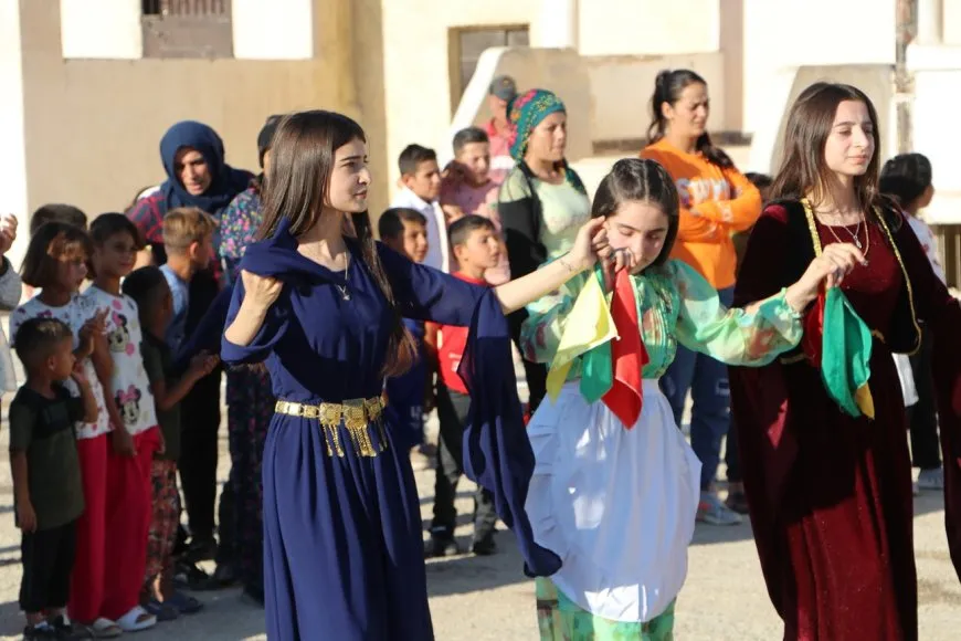 Şêniyên Til Rifet û Şêrewa 15'ê Tebaxê pîroz kir