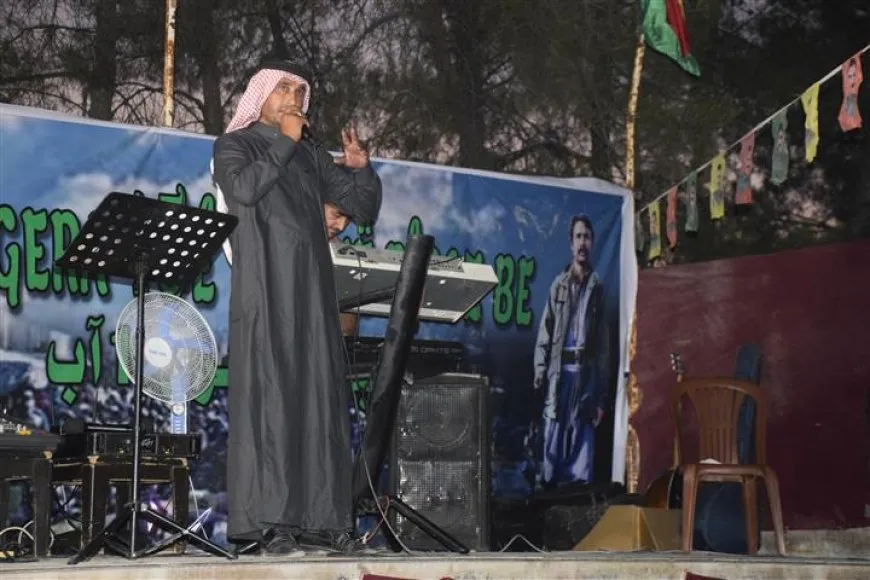 Xelkê Bakur û Rojhilatê Sûriyeyê bi çoşeke mezin 15ˊê Tebaxê pîroz kir