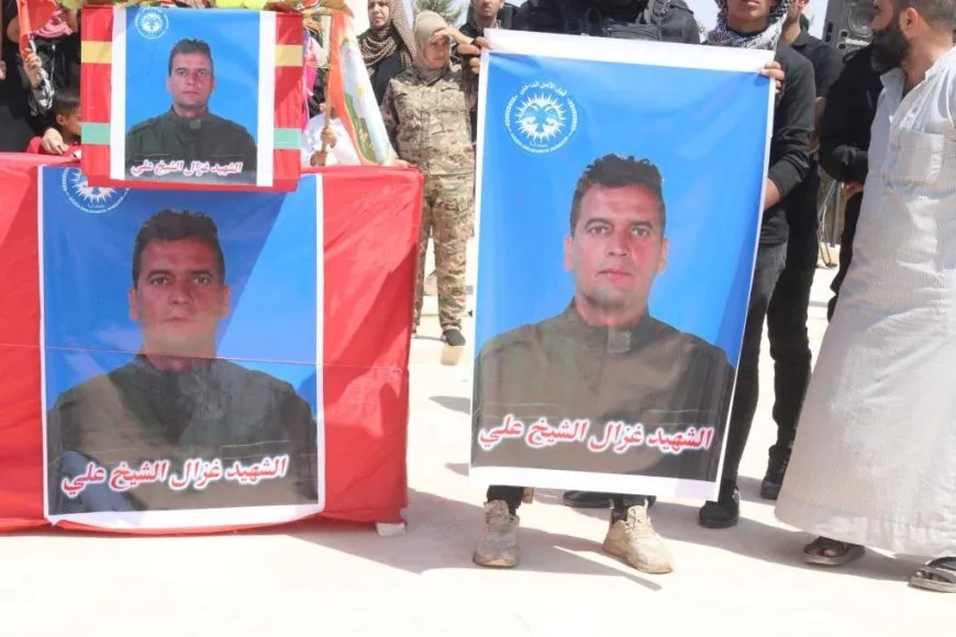Xelkê Reqayê cangoriyek oxir kir