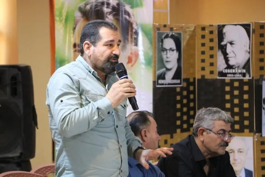 Komxebata li Qamişloyê bi nîqaşan qediya