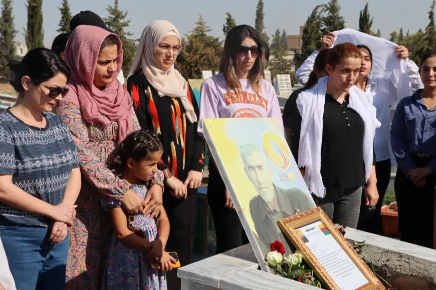 Xebatkarê Jin TV’yê şehîd Necmedîn Sînan hat bibîranîn