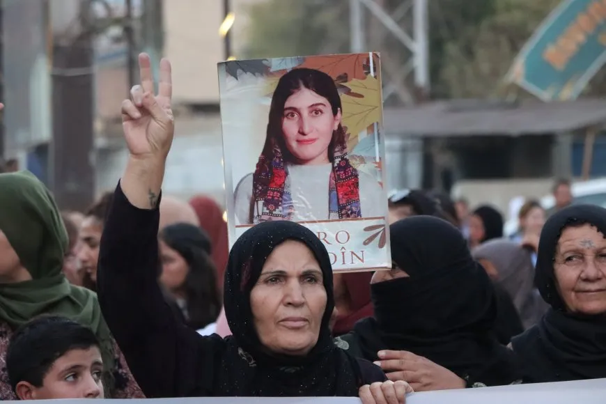 ˊHedefgirtina rojnamevanên jin, hedefgirtina dengê heqîqetê yeˊ
