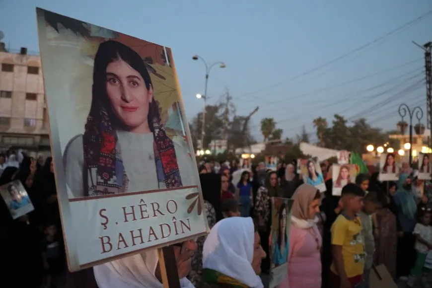 ˊHedefgirtina rojnamevanên jin, hedefgirtina dengê heqîqetê yeˊ