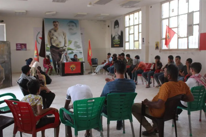 Li Holê têkildarî şerê gel ê şoreşgerî panel