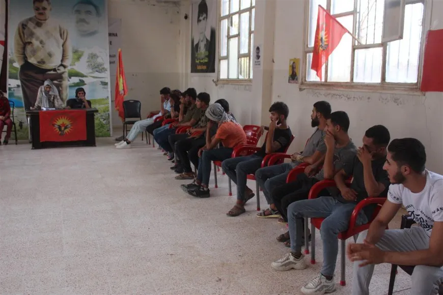 Li Holê têkildarî şerê gel ê şoreşgerî panel